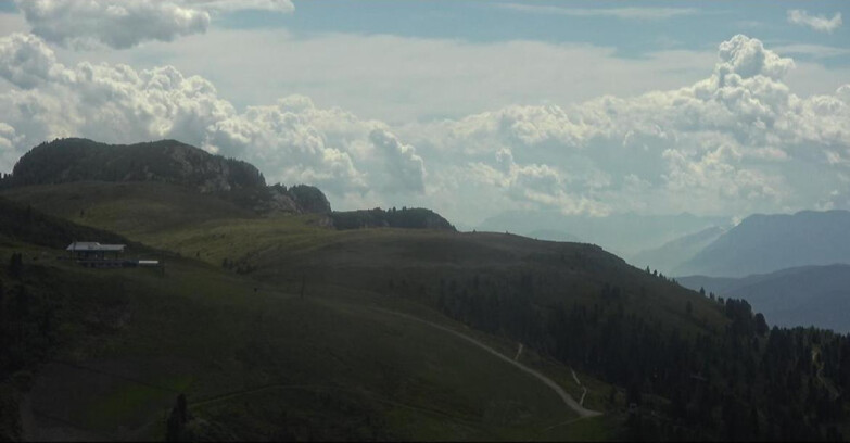 Webcam Pampeago  - Predazzo -  Obereggen - Chair lift Monte Agnello