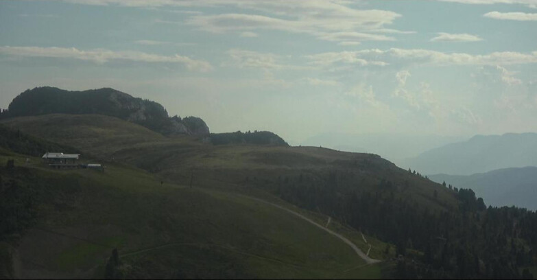 Webcam Pampeago  - Predazzo -  Obereggen - Chair lift Monte Agnello