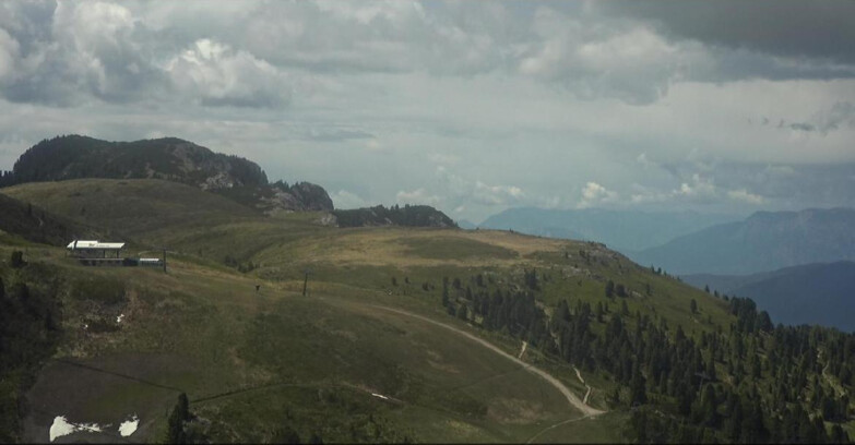 Webcam Pampeago  - Predazzo -  Obereggen - Chair lift Monte Agnello