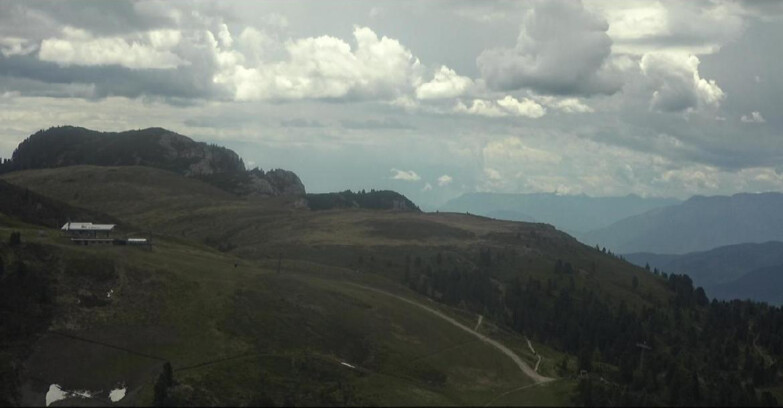 Webcam Pampeago  - Predazzo -  Obereggen - Chair lift Monte Agnello