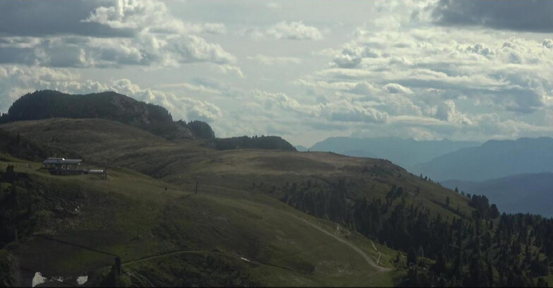 Webcam Pampeago  - Predazzo -  Obereggen - Chair lift Monte Agnello