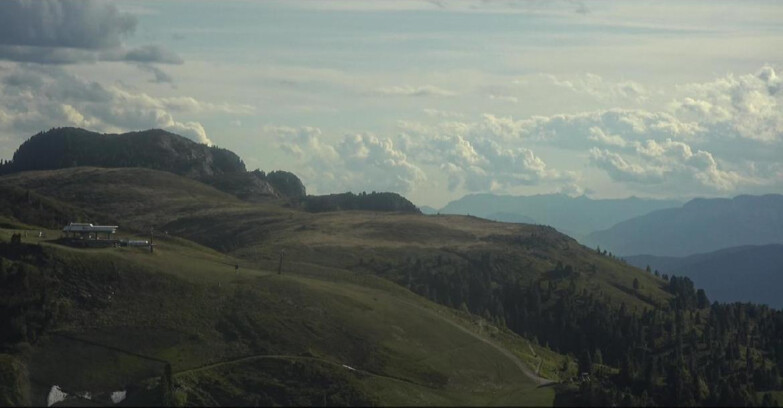 Webcam Pampeago  - Predazzo -  Obereggen - Chair lift Monte Agnello