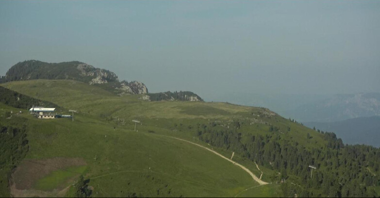 Webcam Pampeago  - Predazzo -  Obereggen - Chair lift Monte Agnello