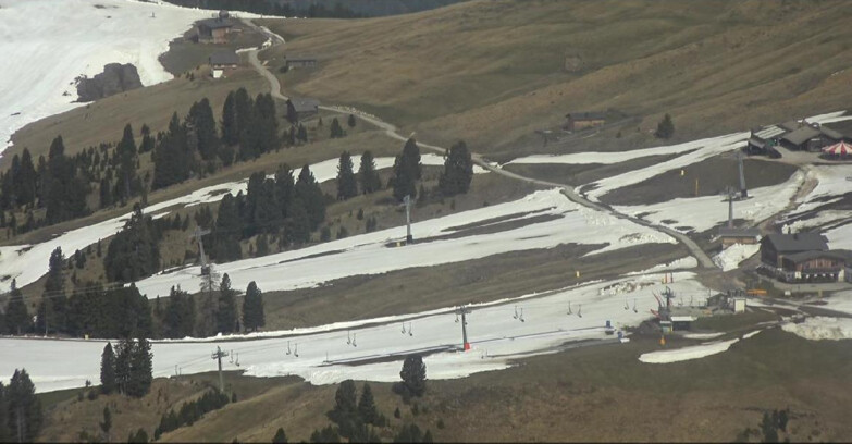 Webcam Пампеаго - Предаццо - Оберегген	 - Mountain huts Zisch and Genischer