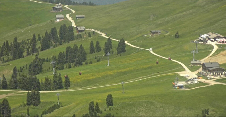 Webcam Pampeago  - Predazzo -  Obereggen - Zischg und Ganischger Berghütten