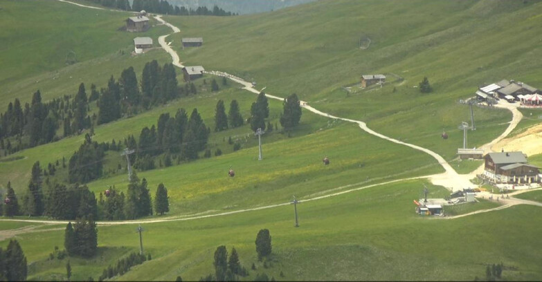 Webcam Pampeago  - Predazzo -  Obereggen - Zischg und Ganischger Berghütten