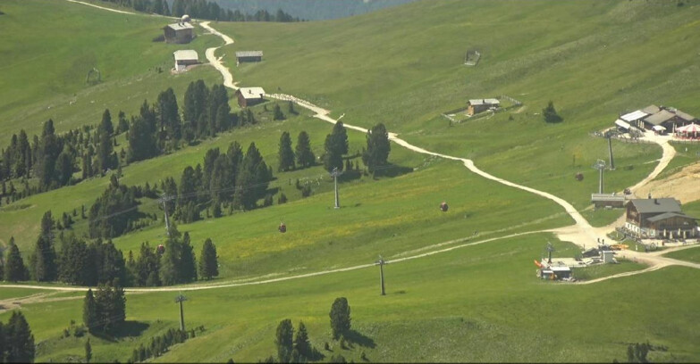 Webcam Pampeago  - Predazzo -  Obereggen - Zischg und Ganischger Berghütten