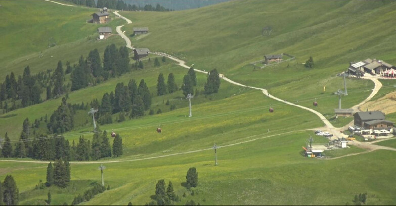 Webcam Pampeago  - Predazzo -  Obereggen - Zischg und Ganischger Berghütten