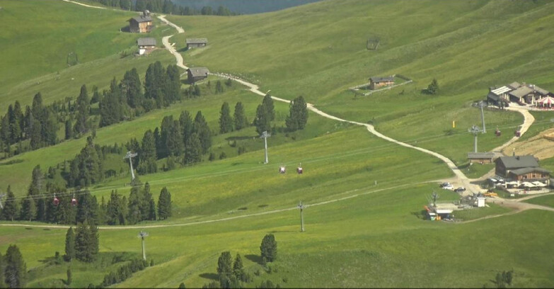 Webcam Pampeago  - Predazzo -  Obereggen - Zischg und Ganischger Berghütten