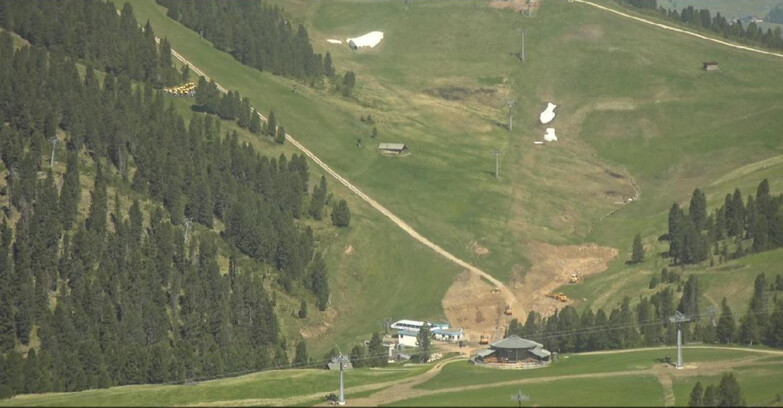 Webcam Пампеаго - Предаццо - Оберегген	 - Chair lift Obereggen