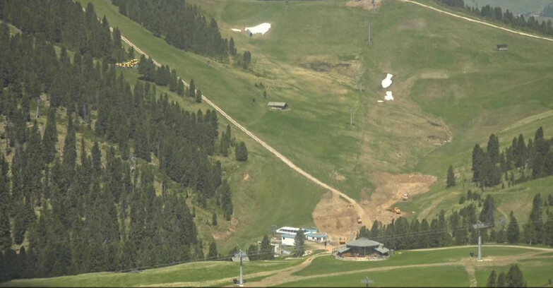 Webcam Пампеаго - Предаццо - Оберегген	 - Chair lift Obereggen