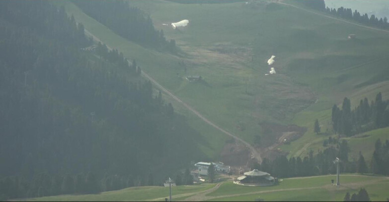 Webcam Пампеаго - Предаццо - Оберегген	 - Chair lift Obereggen