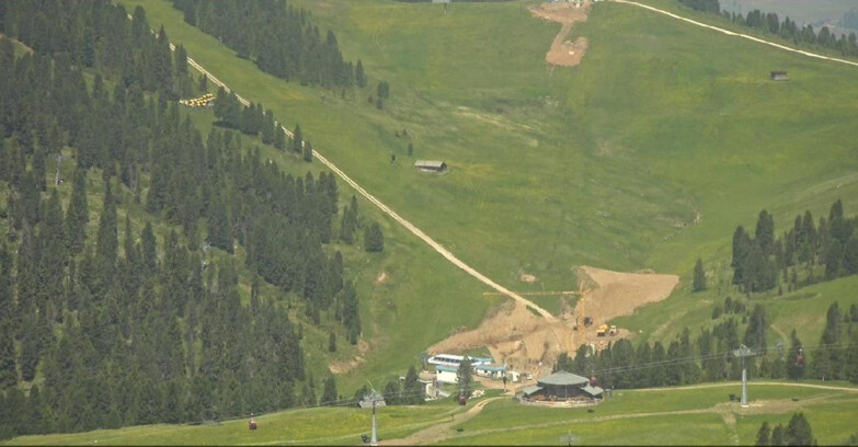 Webcam Пампеаго - Предаццо - Оберегген	 - Chair lift Obereggen