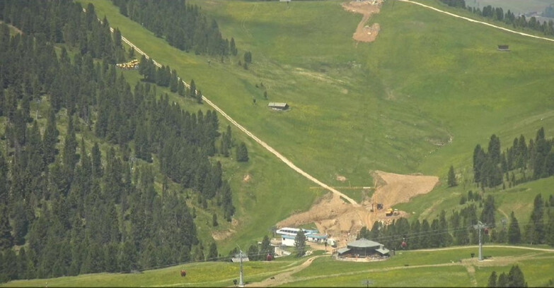 Webcam Пампеаго - Предаццо - Оберегген	 - Chair lift Obereggen