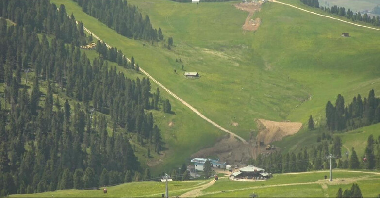 Webcam Пампеаго - Предаццо - Оберегген	 - Chair lift Obereggen