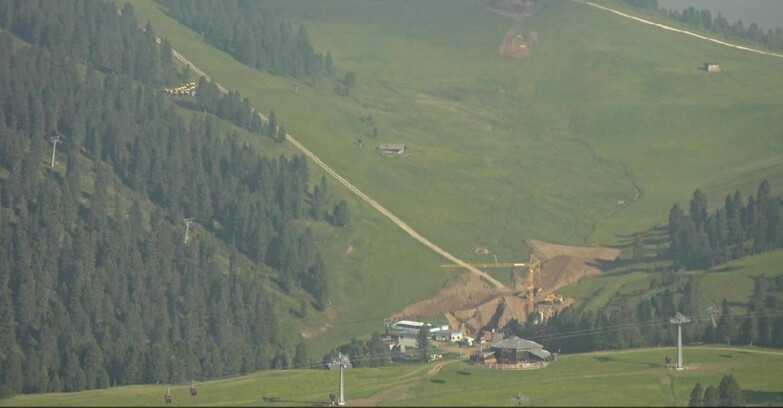 Webcam Пампеаго - Предаццо - Оберегген	 - Chair lift Obereggen
