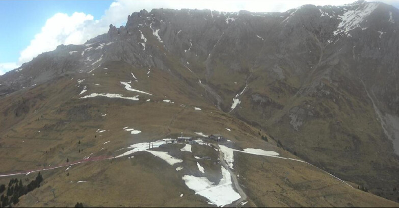 Webcam Pampeago  - Predazzo -  Obereggen - Mountain hut Passo Feudo