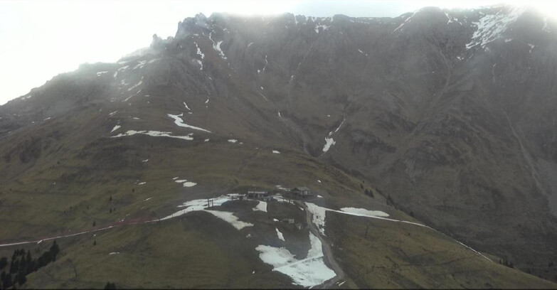 Webcam Pampeago  - Predazzo -  Obereggen - Mountain hut Passo Feudo