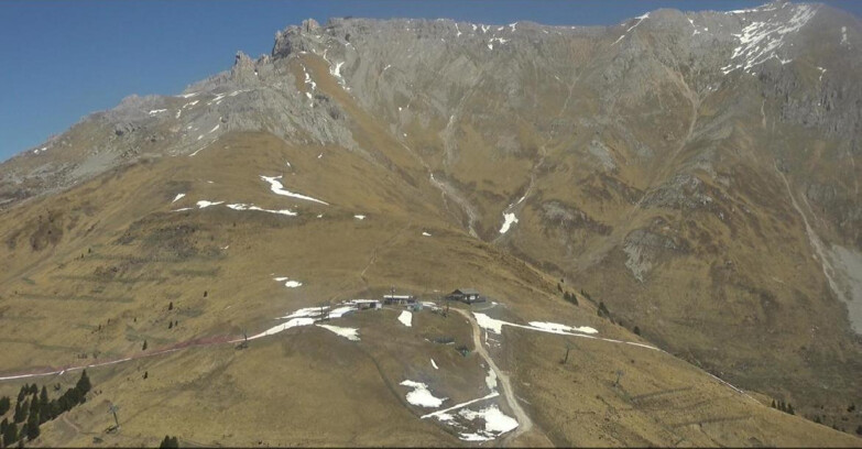 Webcam Pampeago  - Predazzo -  Obereggen - Mountain hut Passo Feudo