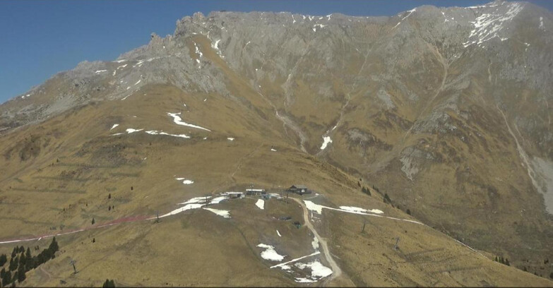 Webcam Pampeago  - Predazzo -  Obereggen - Mountain hut Passo Feudo