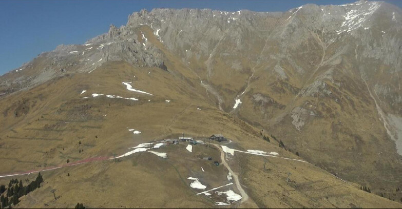Webcam Pampeago  - Predazzo -  Obereggen - Mountain hut Passo Feudo