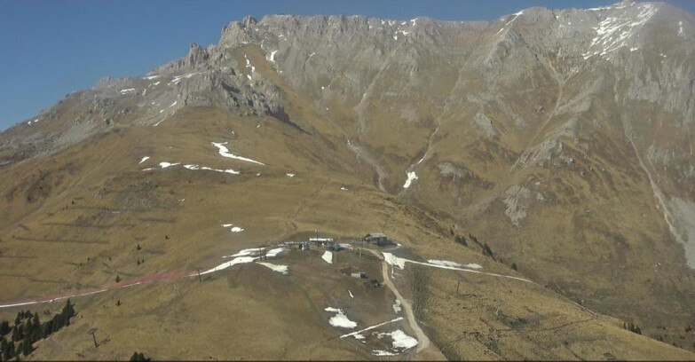 Webcam Pampeago  - Predazzo -  Obereggen - Mountain hut Passo Feudo