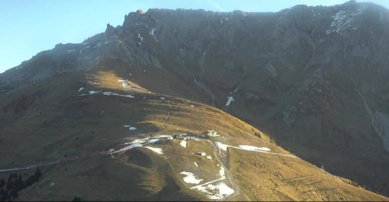 Webcam Pampeago  - Predazzo -  Obereggen - Mountain hut Passo Feudo