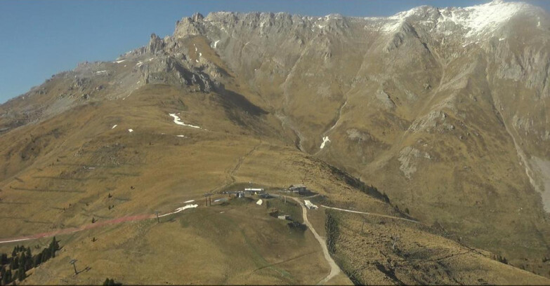 Webcam Pampeago  - Predazzo -  Obereggen - Mountain hut Passo Feudo