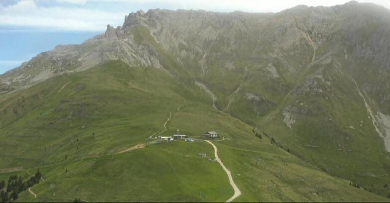 Webcam Pampeago  - Predazzo -  Obereggen - Mountain hut Passo Feudo