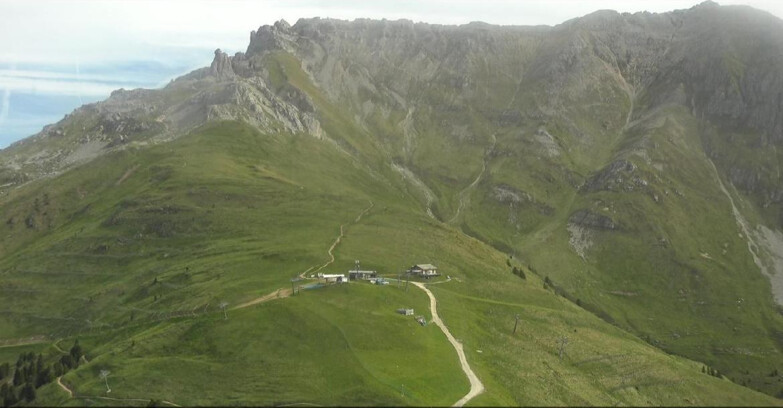 Webcam Pampeago  - Predazzo -  Obereggen - Mountain hut Passo Feudo