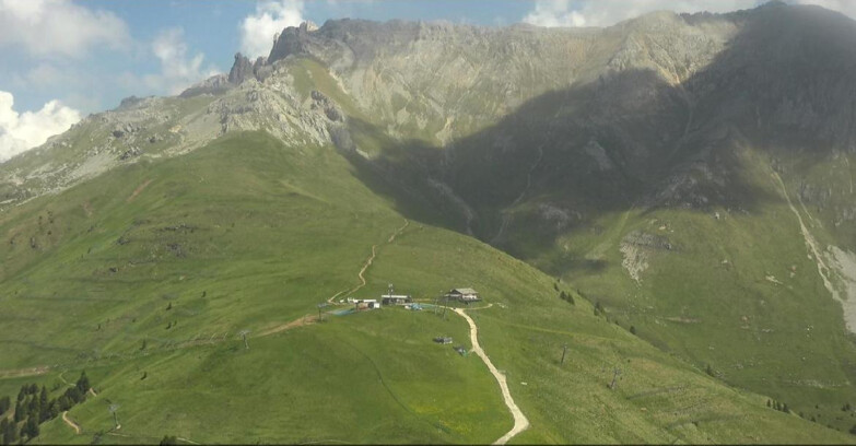 Webcam Pampeago  - Predazzo -  Obereggen - Mountain hut Passo Feudo