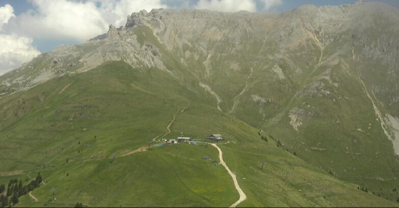 Webcam Pampeago  - Predazzo -  Obereggen - Mountain hut Passo Feudo