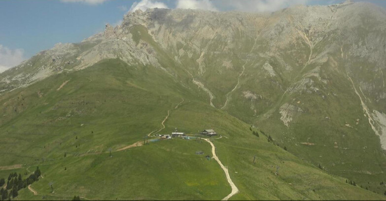 Webcam Pampeago  - Predazzo -  Obereggen - Mountain hut Passo Feudo