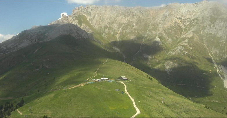Webcam Pampeago  - Predazzo -  Obereggen - Mountain hut Passo Feudo