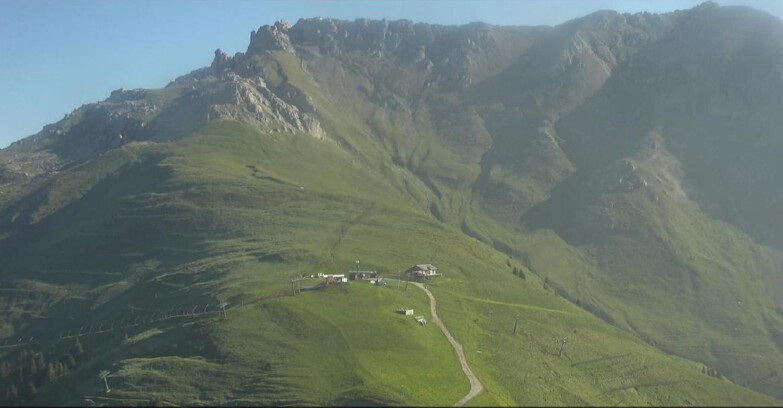 Webcam Pampeago  - Predazzo -  Obereggen - Mountain hut Passo Feudo