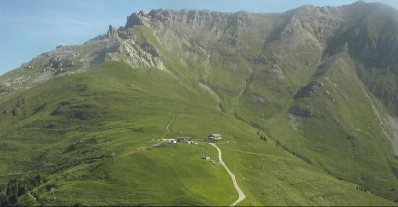Webcam Pampeago  - Predazzo -  Obereggen - Mountain hut Passo Feudo