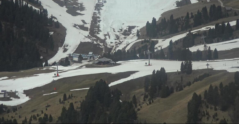 Webcam Пампеаго - Предаццо - Оберегген	 - Mountain hut Latemar