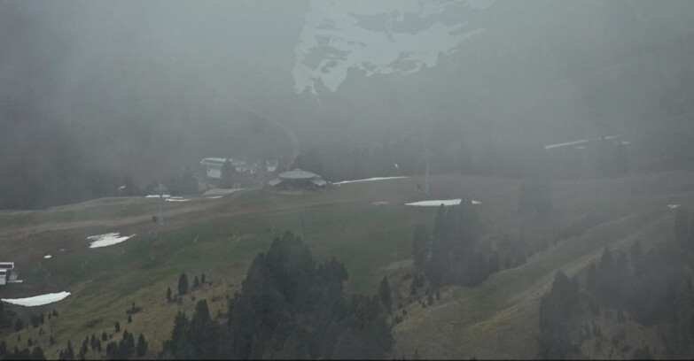 Webcam Pampeago  - Predazzo -  Obereggen - Mountain hut Latemar