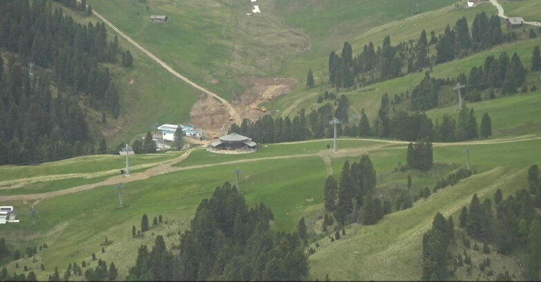 Webcam Pampeago  - Predazzo -  Obereggen - Mountain hut Latemar
