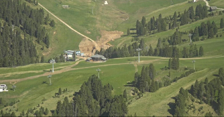 Webcam Pampeago  - Predazzo -  Obereggen - Mountain hut Latemar