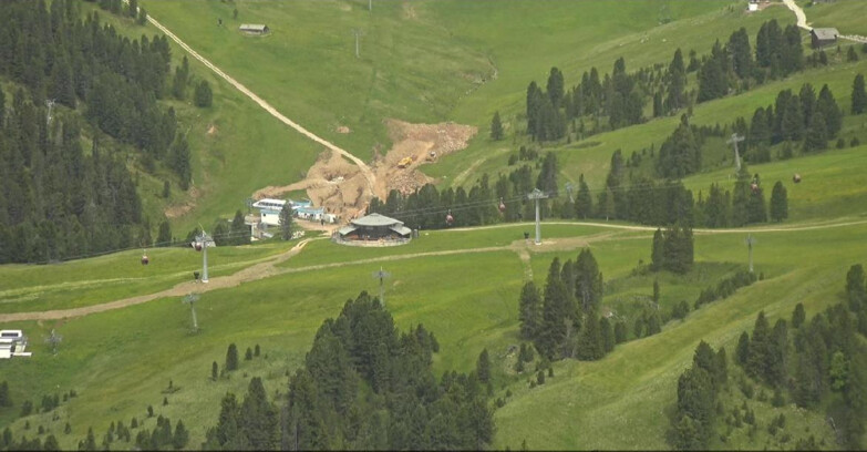Webcam Пампеаго - Предаццо - Оберегген	 - Mountain hut Latemar