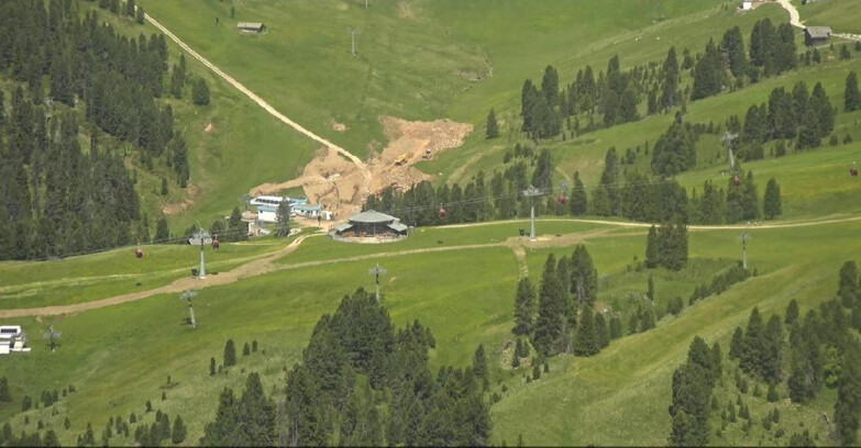 Webcam Pampeago  - Predazzo -  Obereggen - Mountain hut Latemar