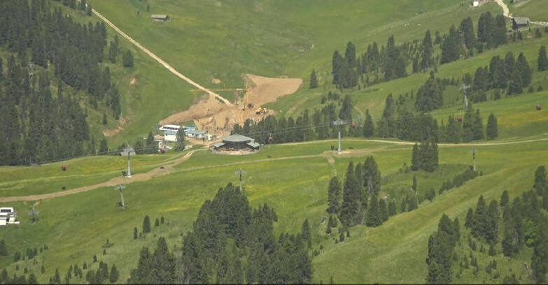 Webcam Pampeago  - Predazzo -  Obereggen - Mountain hut Latemar