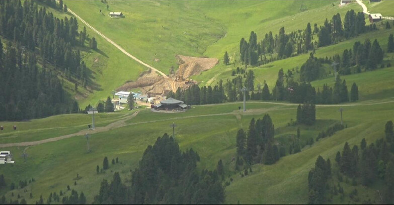 Webcam Pampeago  - Predazzo -  Obereggen - Mountain hut Latemar