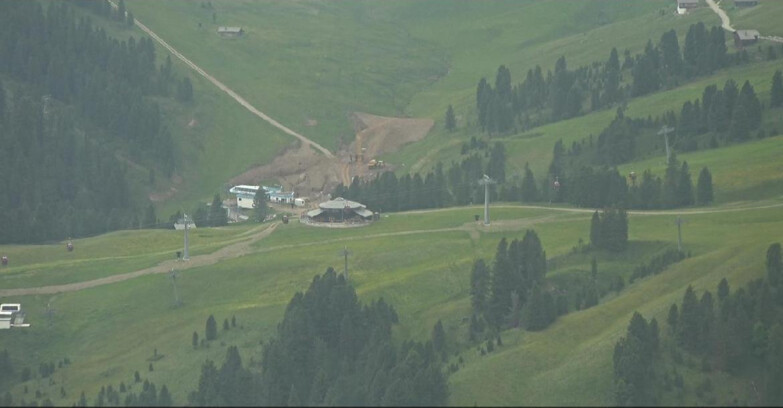 Webcam Pampeago  - Predazzo -  Obereggen - Mountain hut Latemar