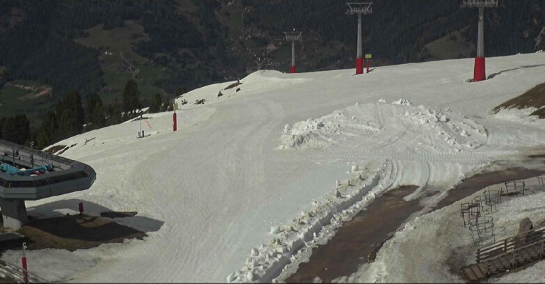 Webcam Альпе-Чермис  - Chairlift and slope Lagorai