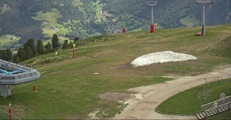 Webcam Alpe Cermis  - Chairlift and slope Lagorai