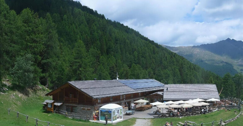 Webcam Pejo 3000 - Scoiattolo Berghütte