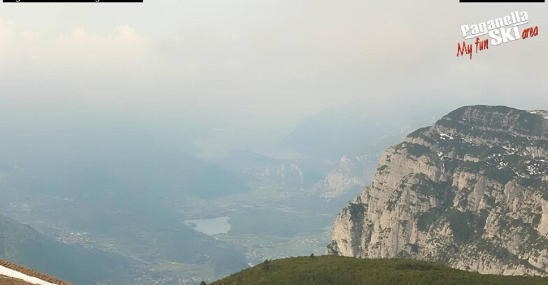 Webcam Paganella Ski -Андало-Фаи-делла-Паганелла  - Vista Lago di Garda