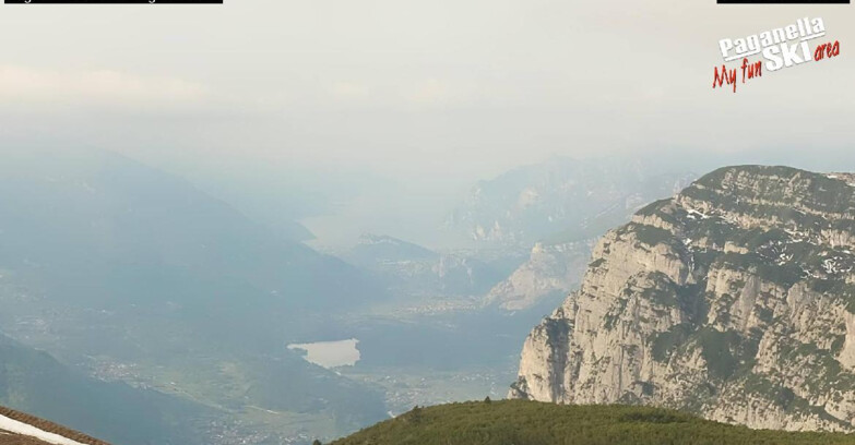 Webcam Paganella Ski -Андало-Фаи-делла-Паганелла  - Vista Lago di Garda